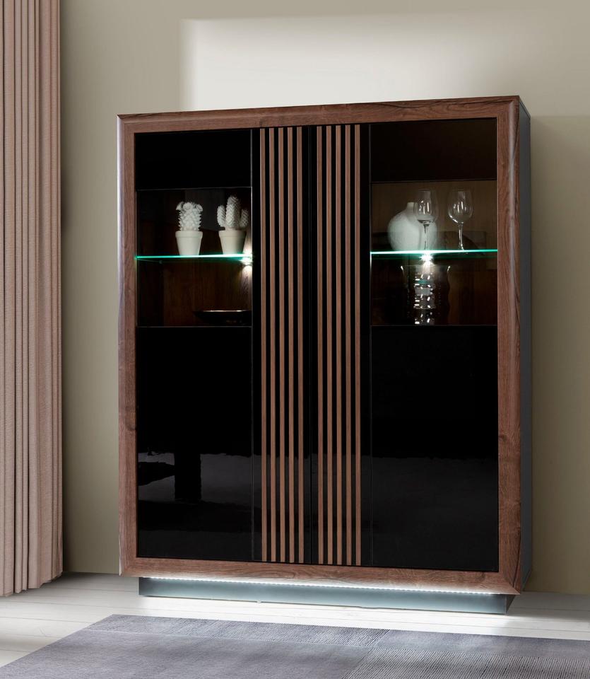 Highboard »Savona« inkl. Sockelbeleuchtung Hochglanz-Fronten