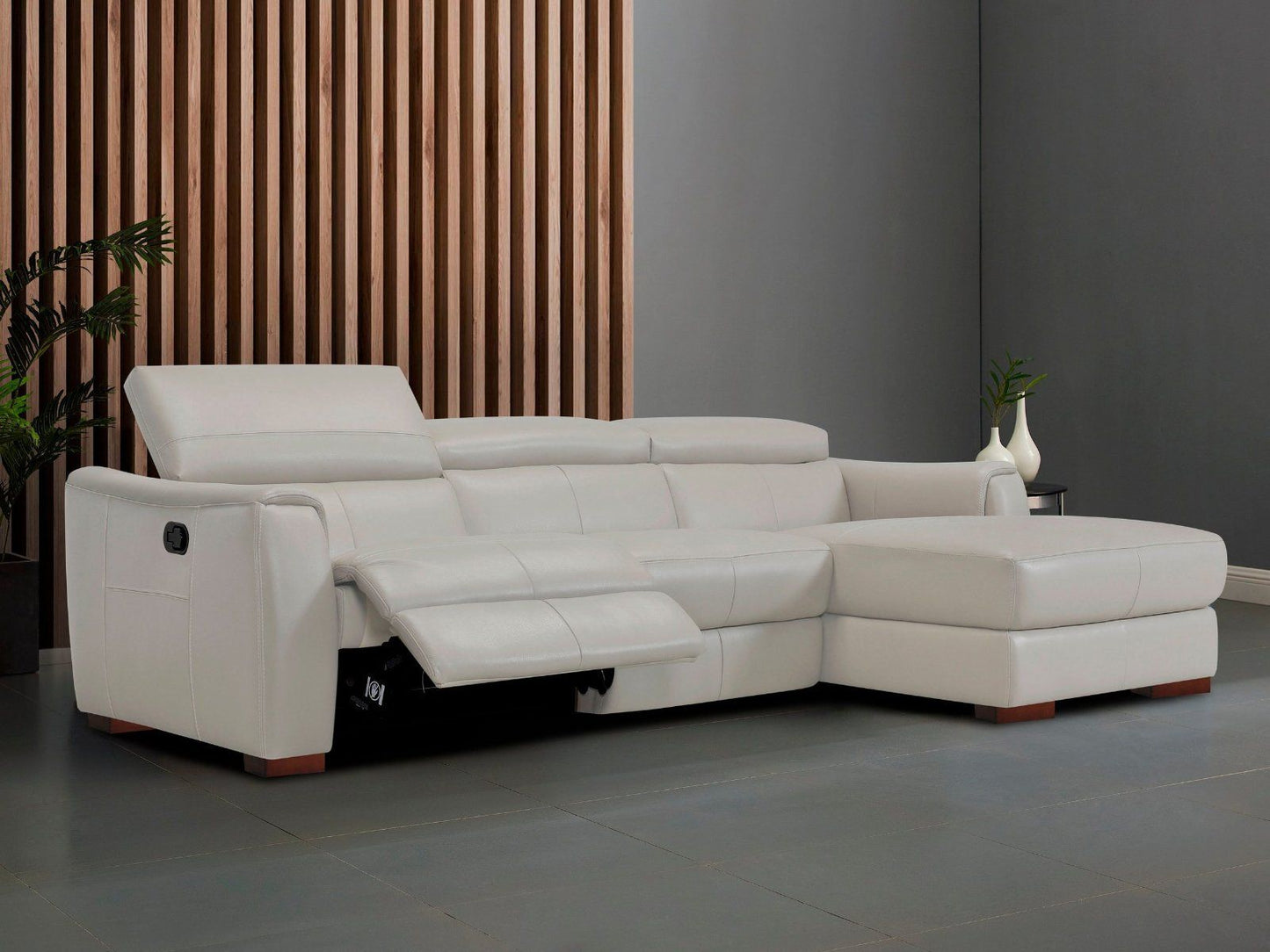 Places of Style Ecksofa Jameson mit Relaxfunktion Leder hellgrau