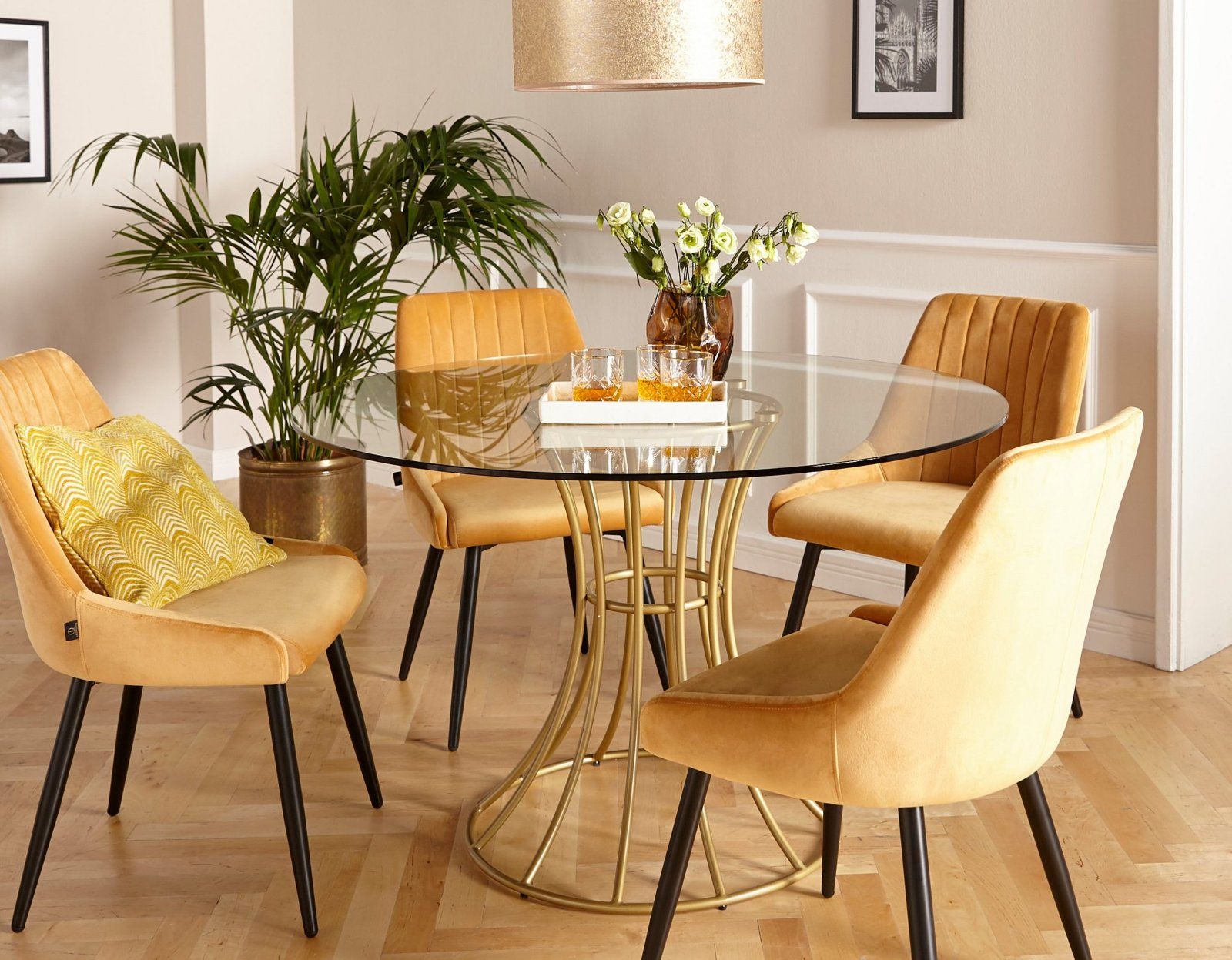 Leonique Esstisch »Danice«, Gestell aus verchromten Metall, Glas