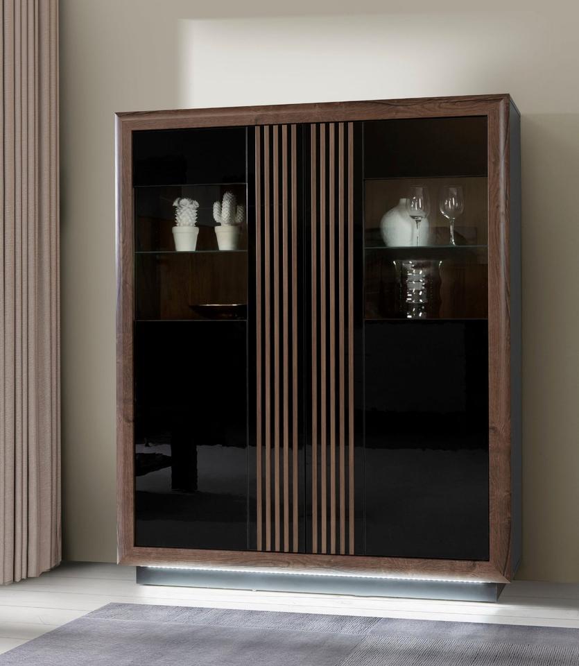 Highboard »Savona« inkl. Sockelbeleuchtung Hochglanz-Fronten